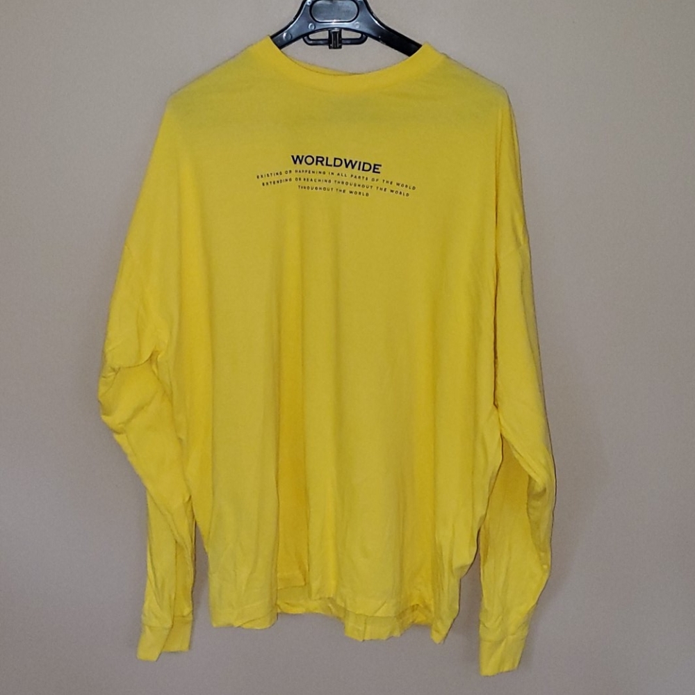 Yellow World Wide inscribed t-shirt